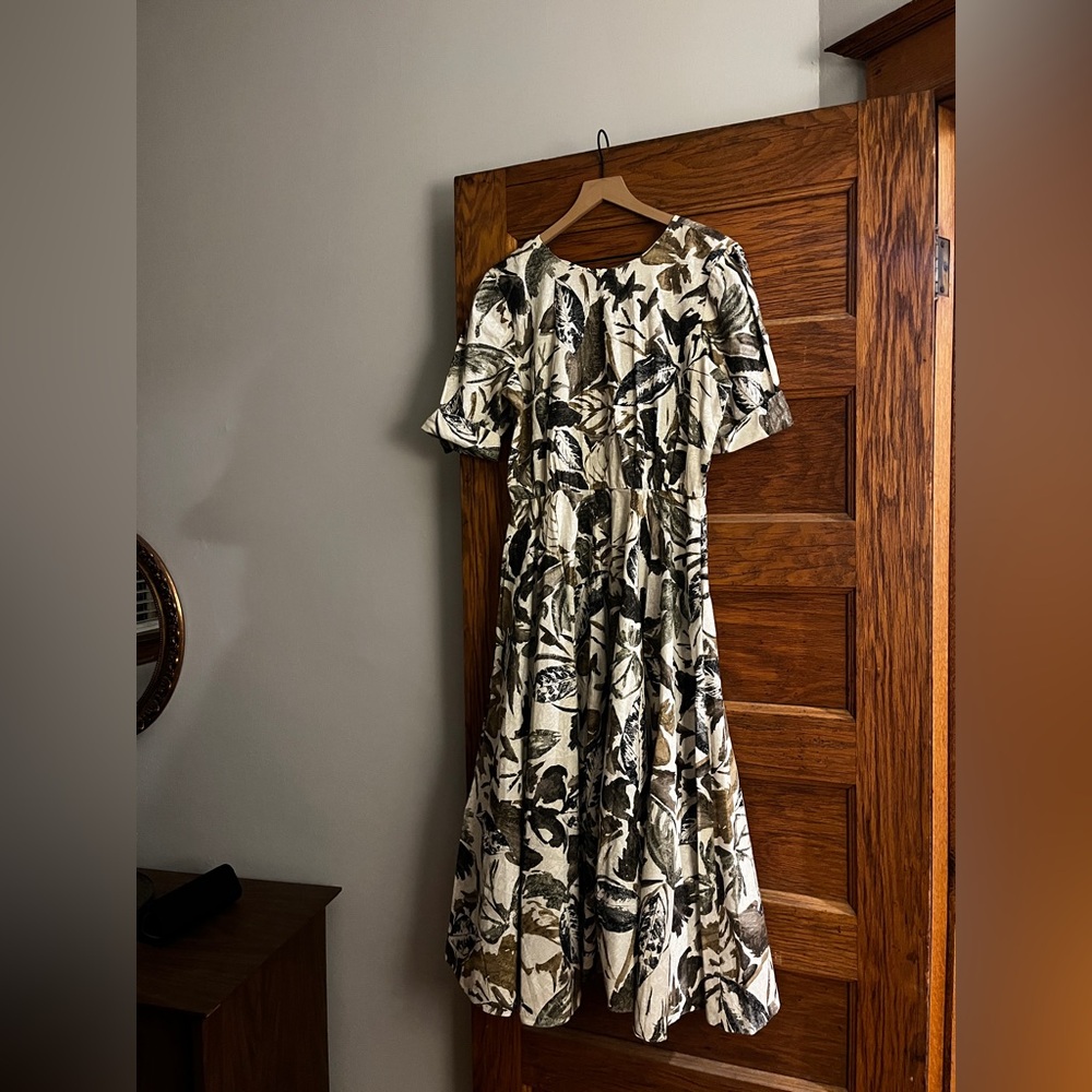 VINTAGE | Leaf Print Dress, size vintage 14
